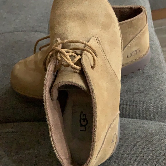 Ugg shoes kid - Picture 3 of 3